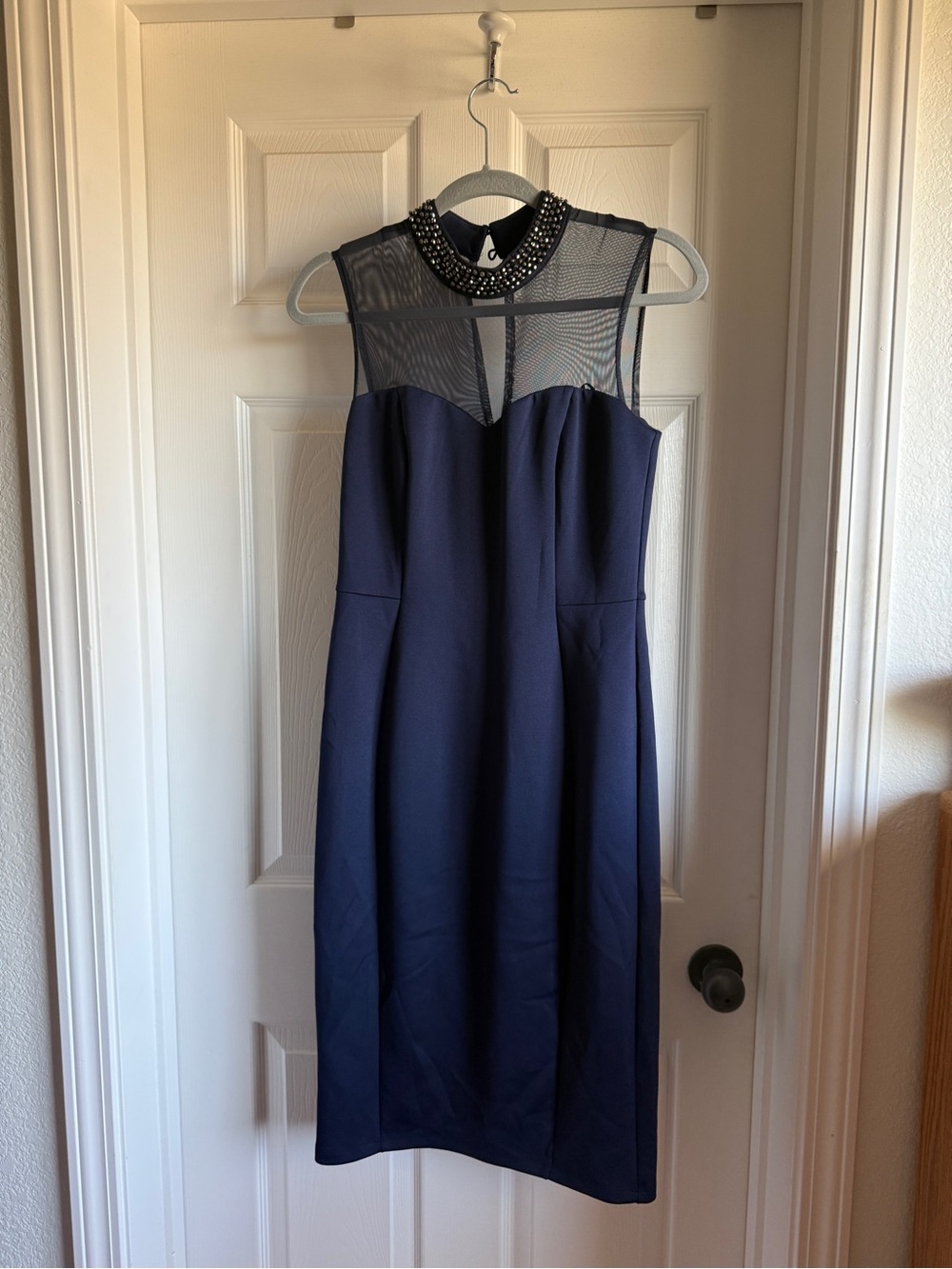 Sleeveless Navy Jewel-Neck Sheath Dress